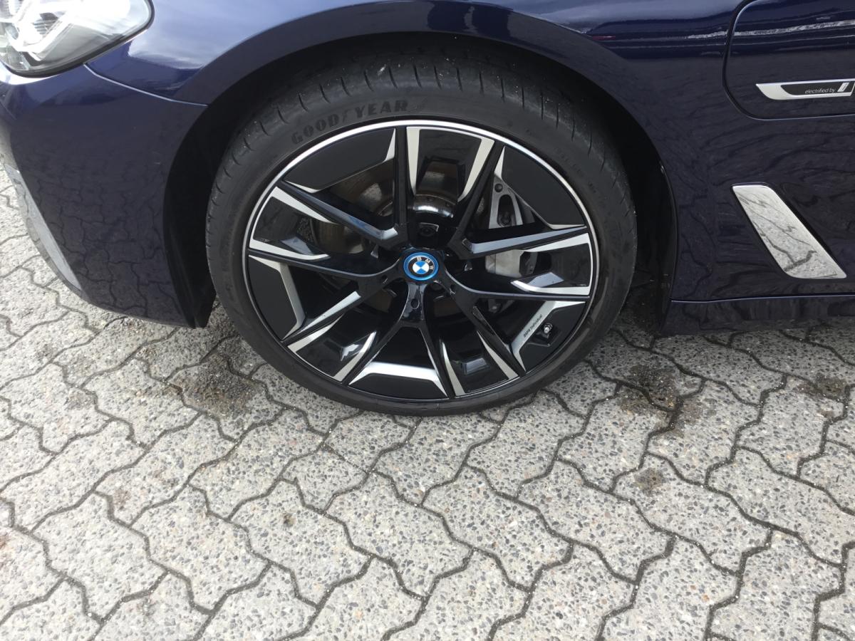 Originalaufnahme des Fahrzeugs Originalaufnahme des Fahrzeugs