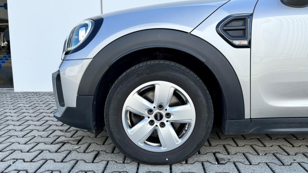 Originalaufnahme des Fahrzeugs Originalaufnahme des Fahrzeugs