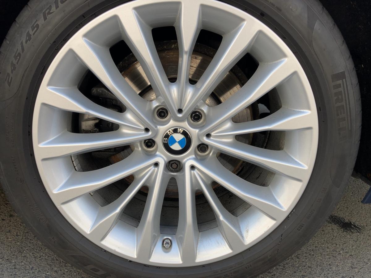 Originalaufnahme des Fahrzeugs Originalaufnahme des Fahrzeugs
