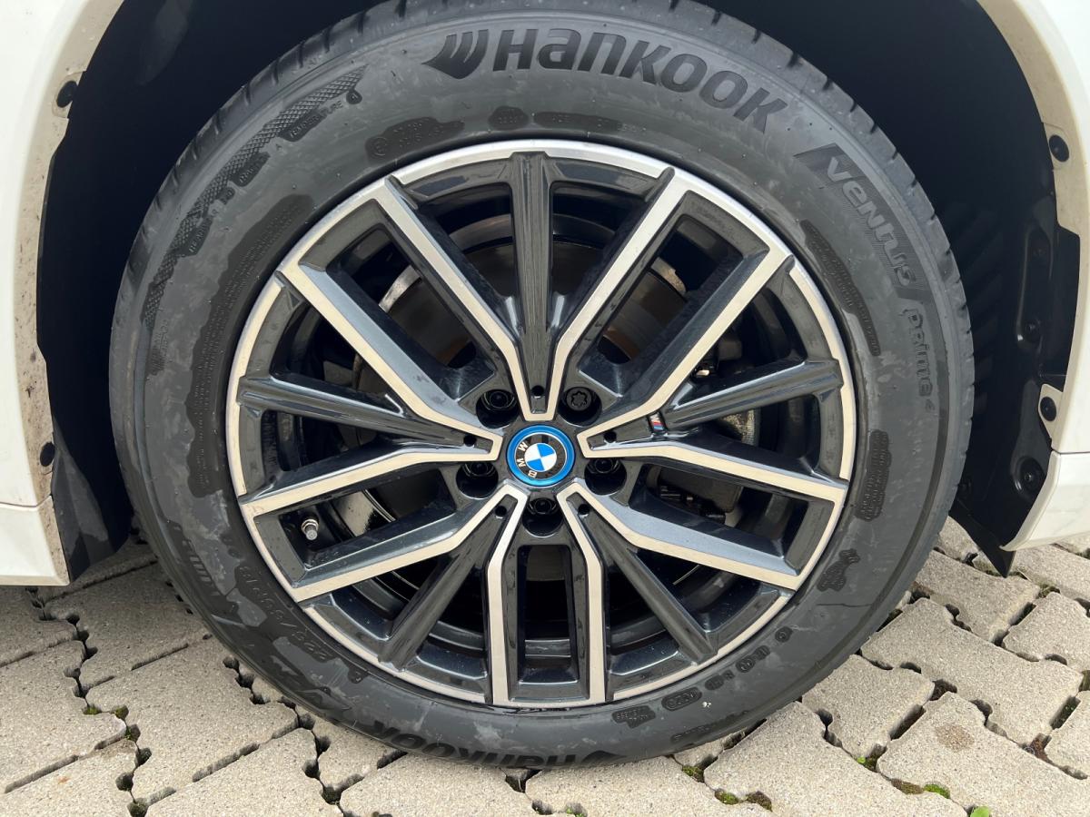 Originalaufnahme des Fahrzeugs