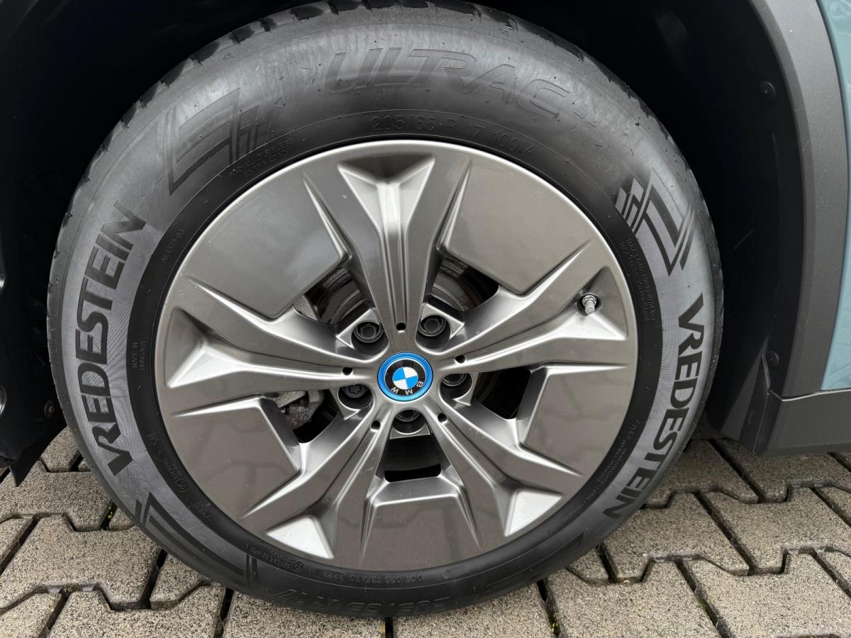 Originalaufnahme des Fahrzeugs Originalaufnahme des Fahrzeugs