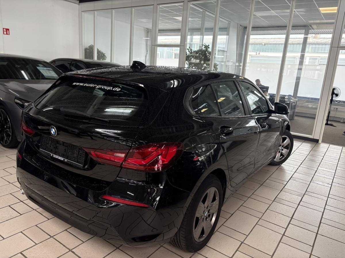 Originalaufnahme des Fahrzeugs Originalaufnahme des Fahrzeugs