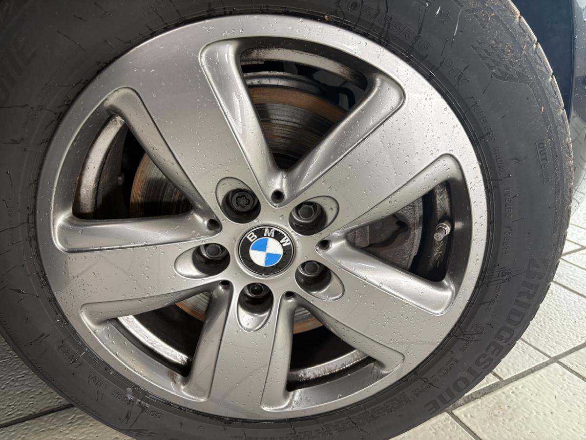 Originalaufnahme des Fahrzeugs