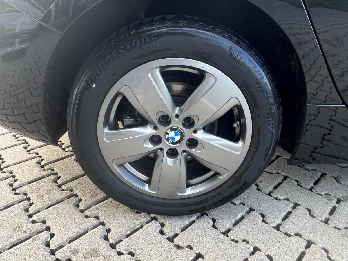 Originalaufnahme des Fahrzeugs