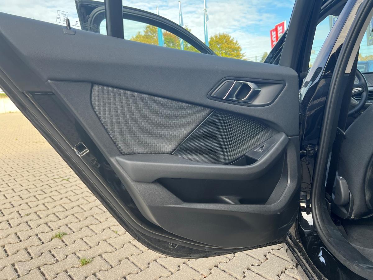 Originalaufnahme des Fahrzeugs