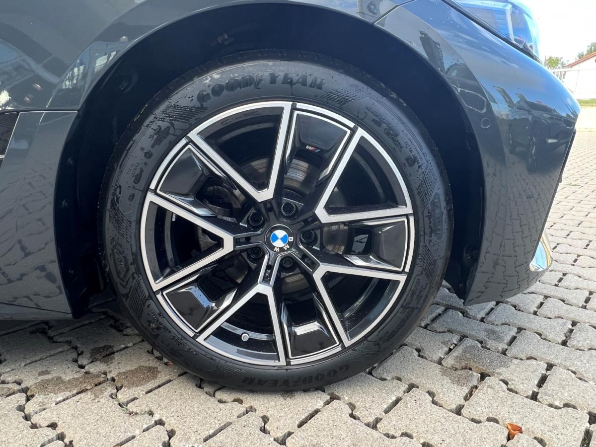 Originalaufnahme des Fahrzeugs
