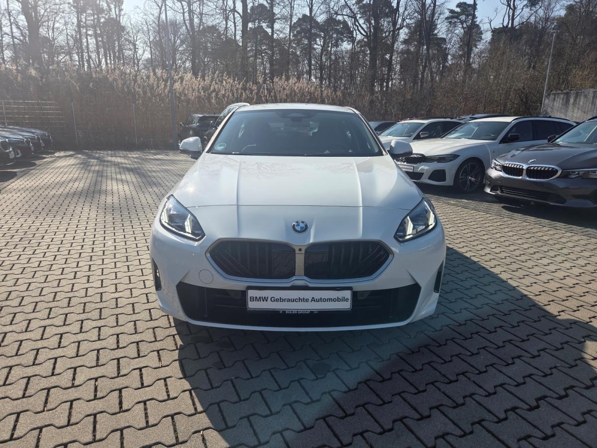Originalaufnahme des Fahrzeugs Originalaufnahme des Fahrzeugs