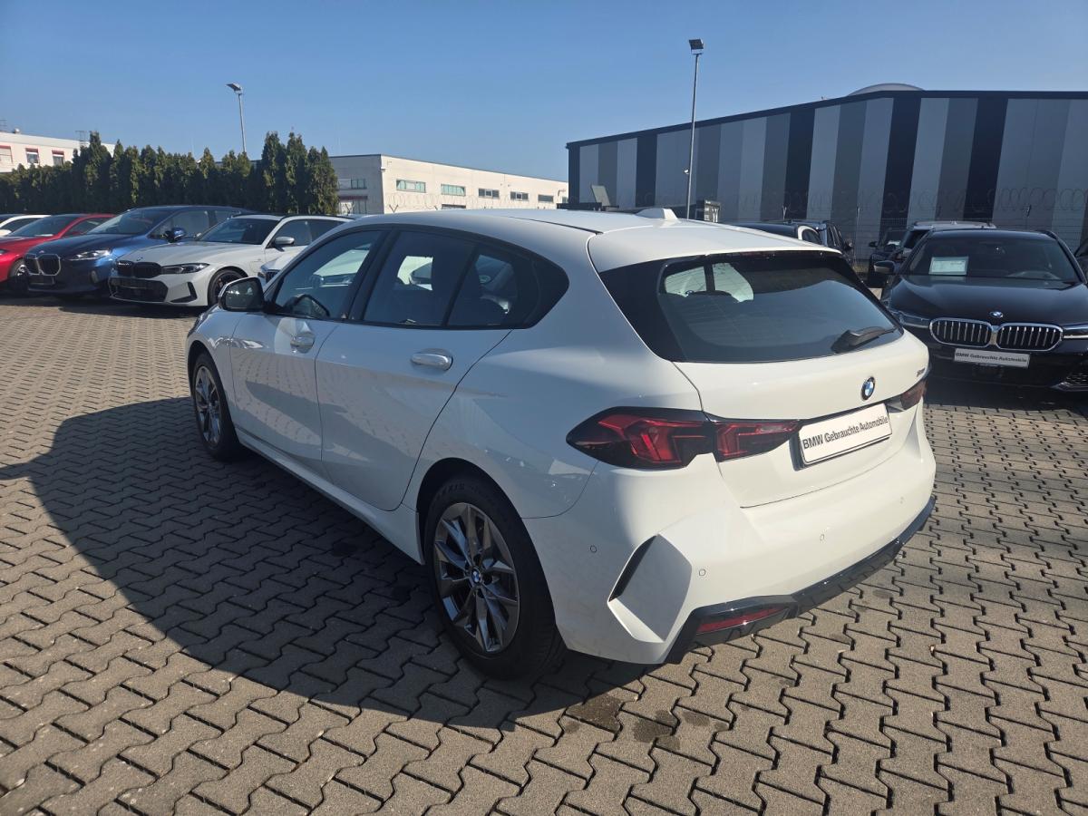 Originalaufnahme des Fahrzeugs Originalaufnahme des Fahrzeugs