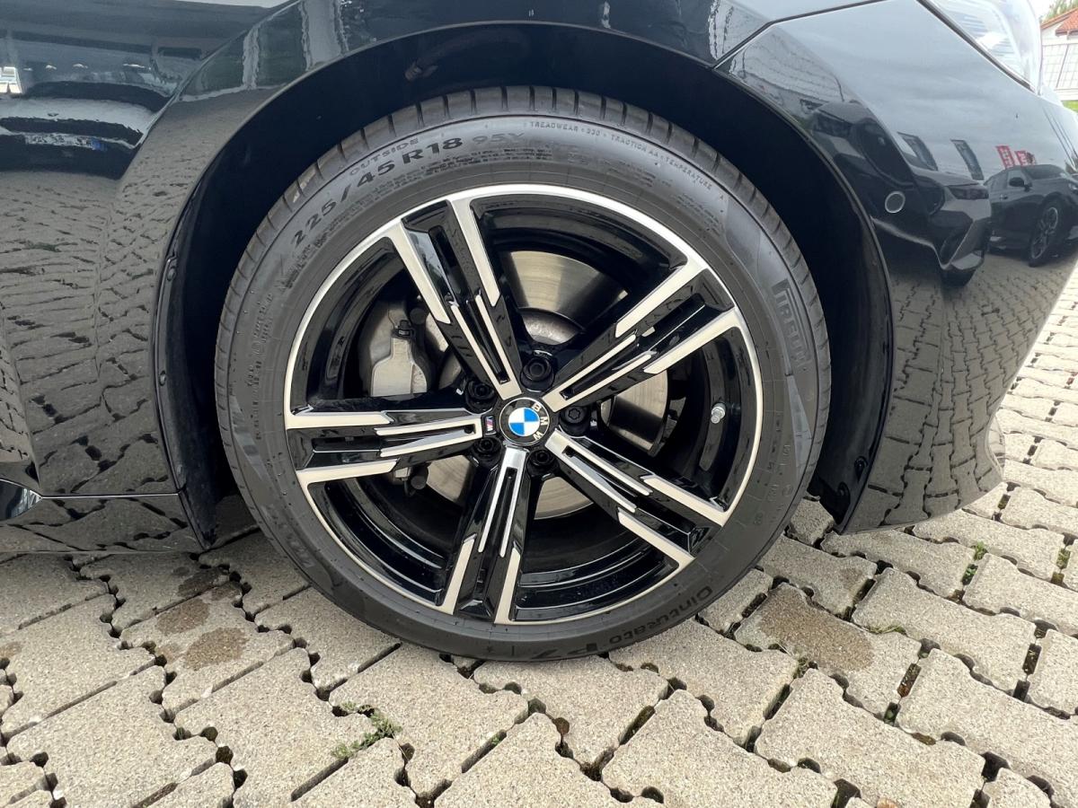 Originalaufnahme des Fahrzeugs