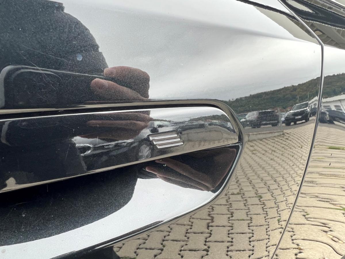 Originalaufnahme des Fahrzeugs