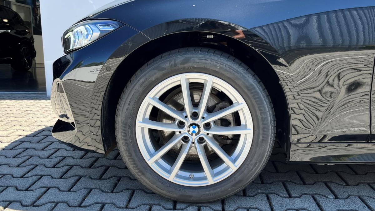 Originalaufnahme des Fahrzeugs