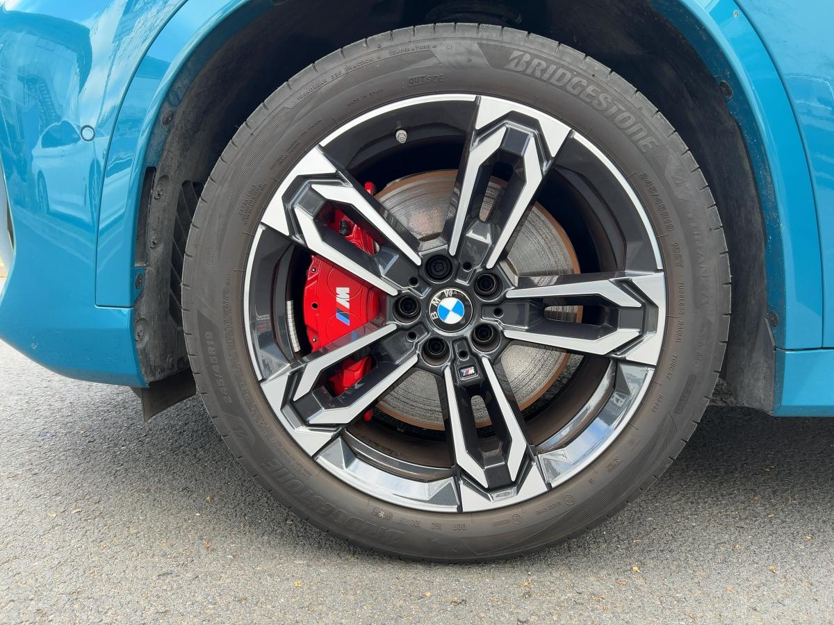 Originalaufnahme des Fahrzeugs Originalaufnahme des Fahrzeugs