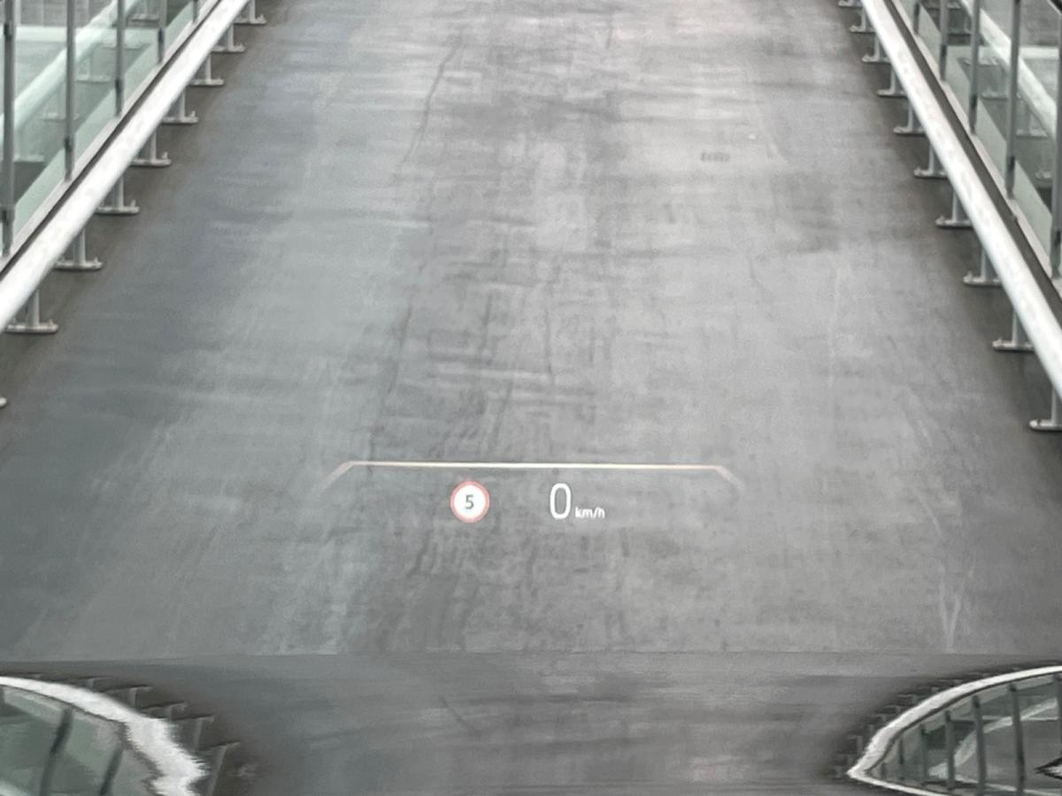 Originalaufnahme des Fahrzeugs Originalaufnahme des Fahrzeugs