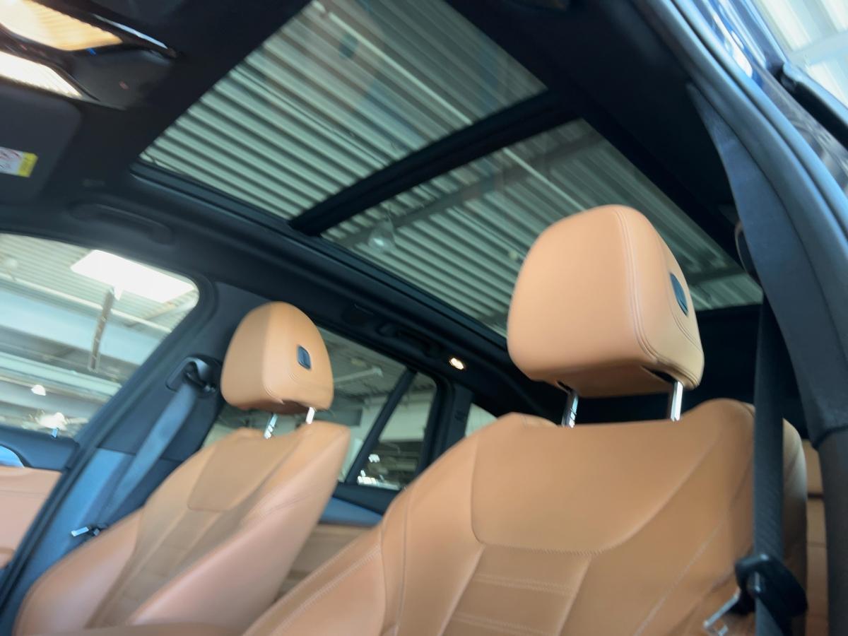 Originalaufnahme des Fahrzeugs Originalaufnahme des Fahrzeugs