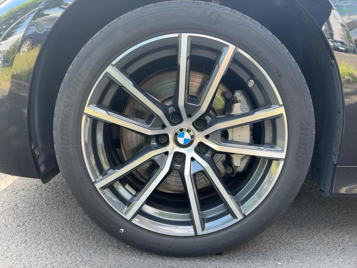 Originalaufnahme des Fahrzeugs Originalaufnahme des Fahrzeugs