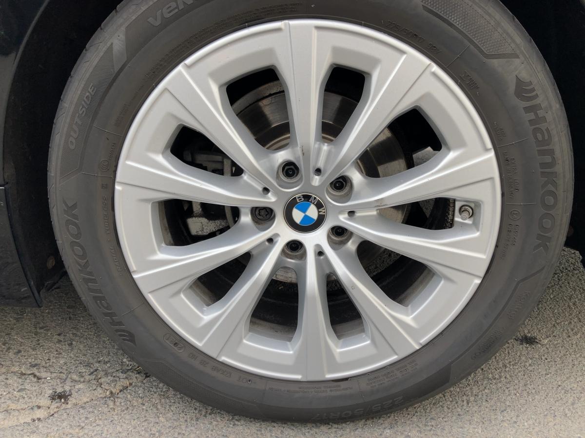 Originalaufnahme des Fahrzeugs Originalaufnahme des Fahrzeugs