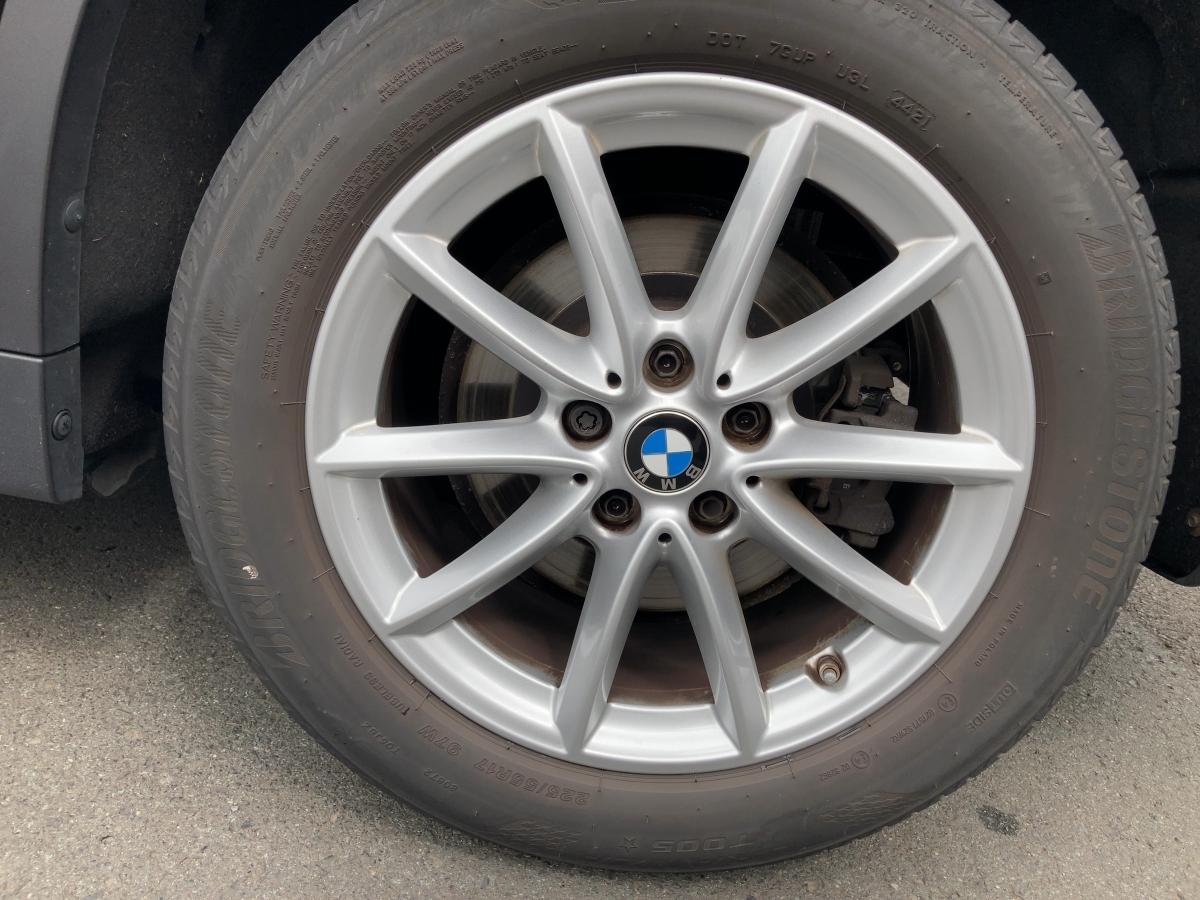 Originalaufnahme des Fahrzeugs Originalaufnahme des Fahrzeugs