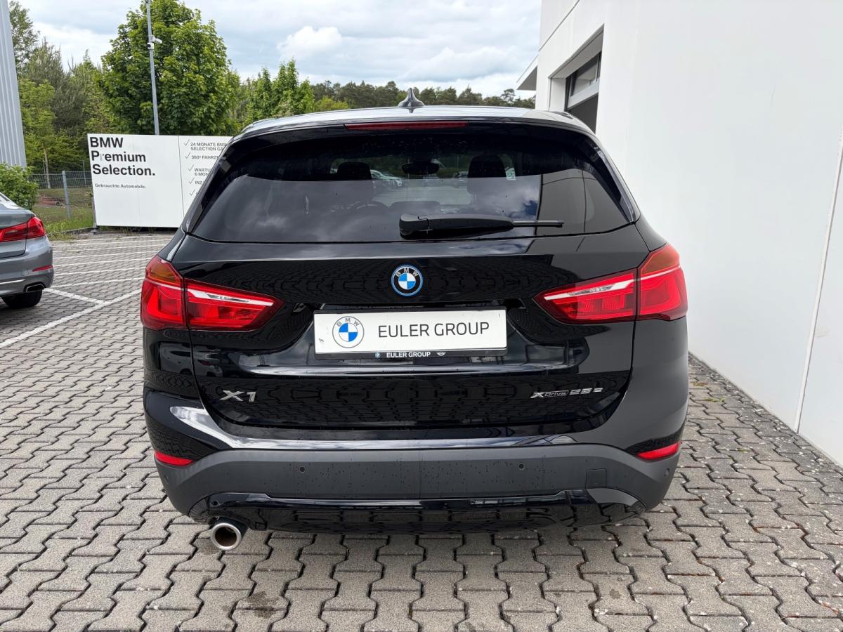 Originalaufnahme des Fahrzeugs Originalaufnahme des Fahrzeugs
