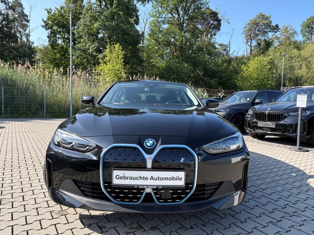 Originalaufnahme des Fahrzeugs