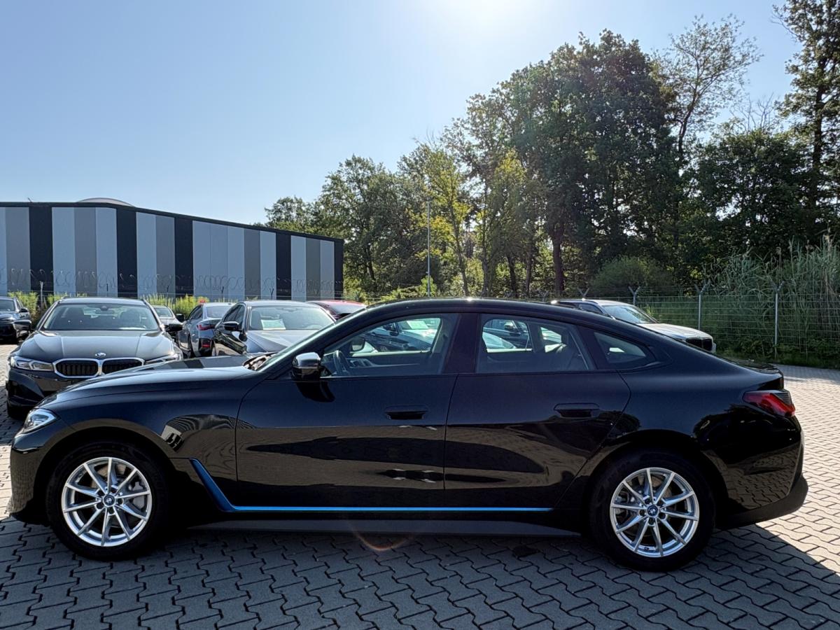 Originalaufnahme des Fahrzeugs