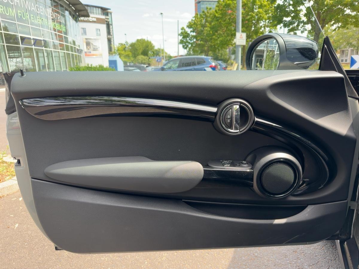 Originalaufnahme des Fahrzeugs Originalaufnahme des Fahrzeugs