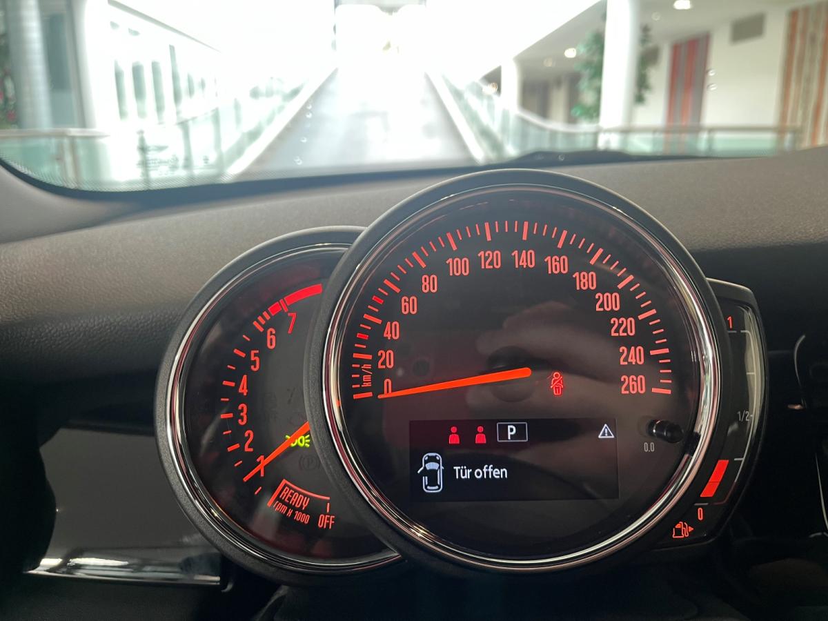Originalaufnahme des Fahrzeugs Originalaufnahme des Fahrzeugs