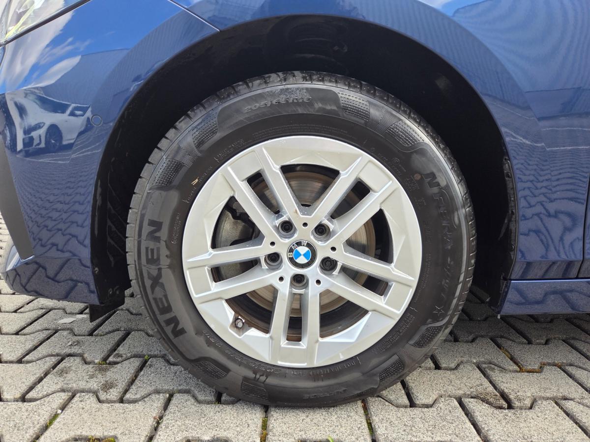Originalaufnahme des Fahrzeugs Originalaufnahme des Fahrzeugs