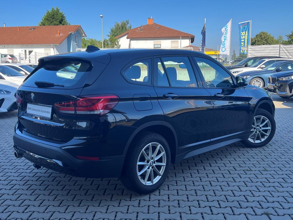 Originalaufnahme des Fahrzeugs Originalaufnahme des Fahrzeugs