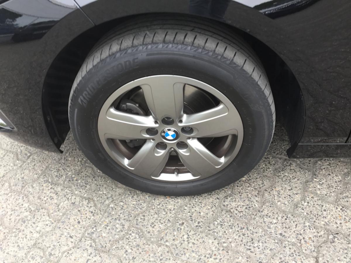 Originalaufnahme des Fahrzeugs Originalaufnahme des Fahrzeugs