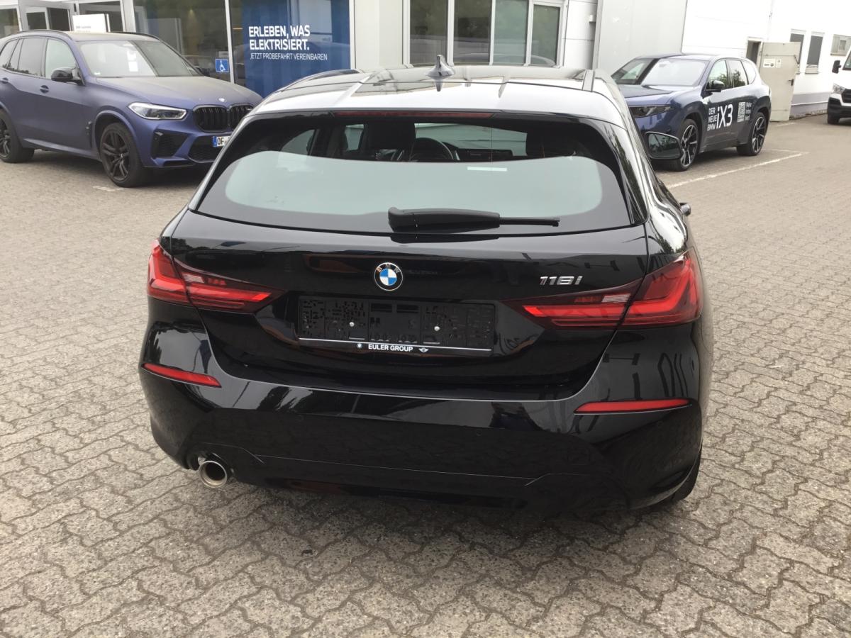 Originalaufnahme des Fahrzeugs Originalaufnahme des Fahrzeugs