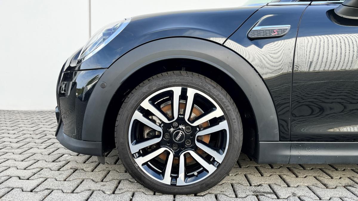Originalaufnahme des Fahrzeugs