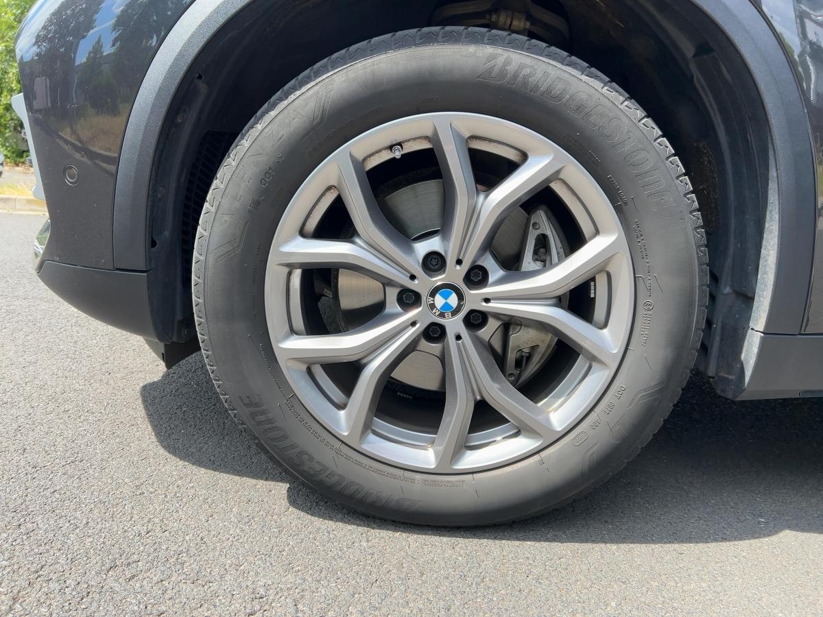 Originalaufnahme des Fahrzeugs Originalaufnahme des Fahrzeugs