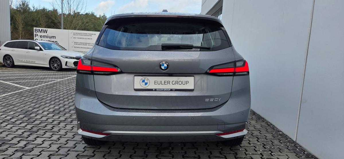 Originalaufnahme des Fahrzeugs Originalaufnahme des Fahrzeugs