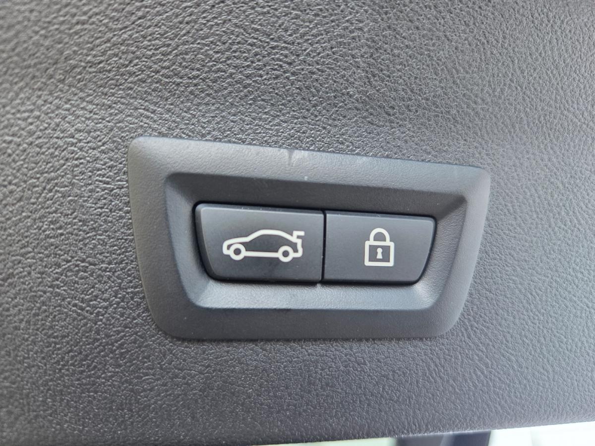 Originalaufnahme des Fahrzeugs Originalaufnahme des Fahrzeugs
