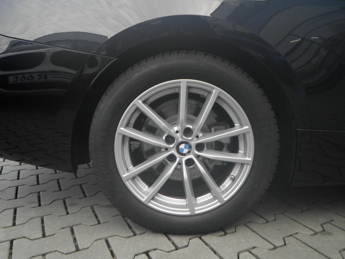 Originalaufnahme des Fahrzeugs Originalaufnahme des Fahrzeugs