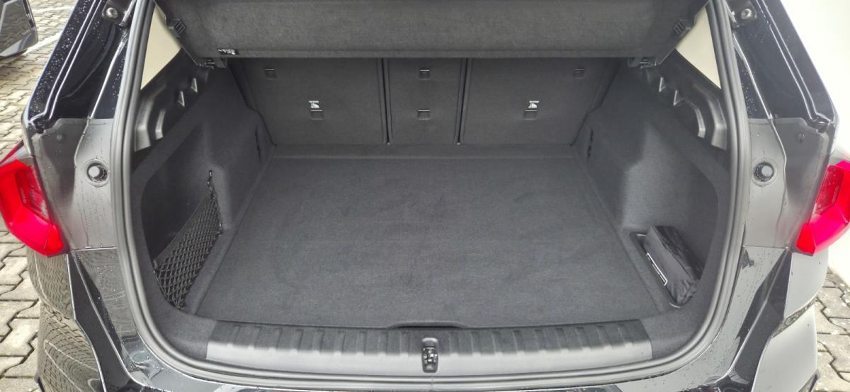 Originalaufnahme des Fahrzeugs Originalaufnahme des Fahrzeugs