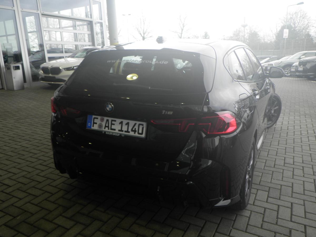 Originalaufnahme des Fahrzeugs Originalaufnahme des Fahrzeugs