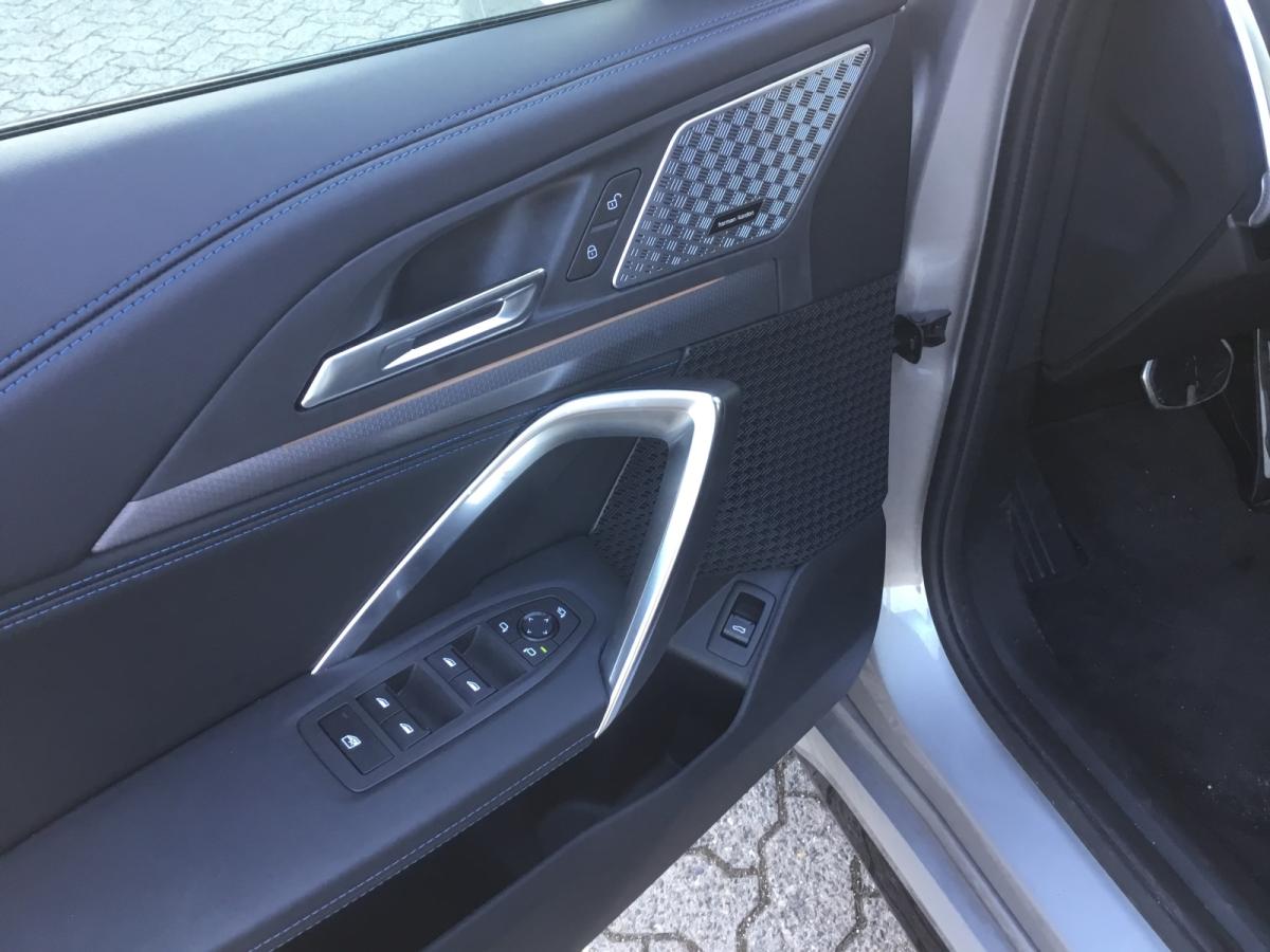 Originalaufnahme des Fahrzeugs Originalaufnahme des Fahrzeugs