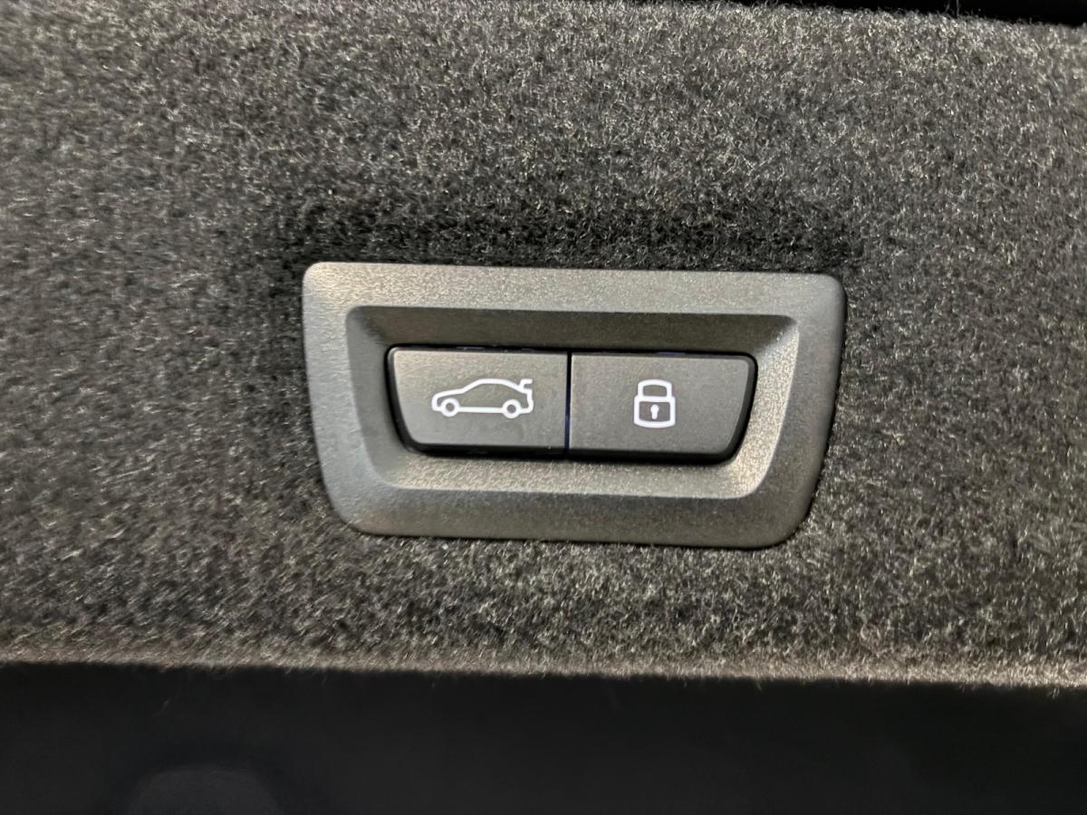 BMW 740d xDrive Limousine im Innenraum