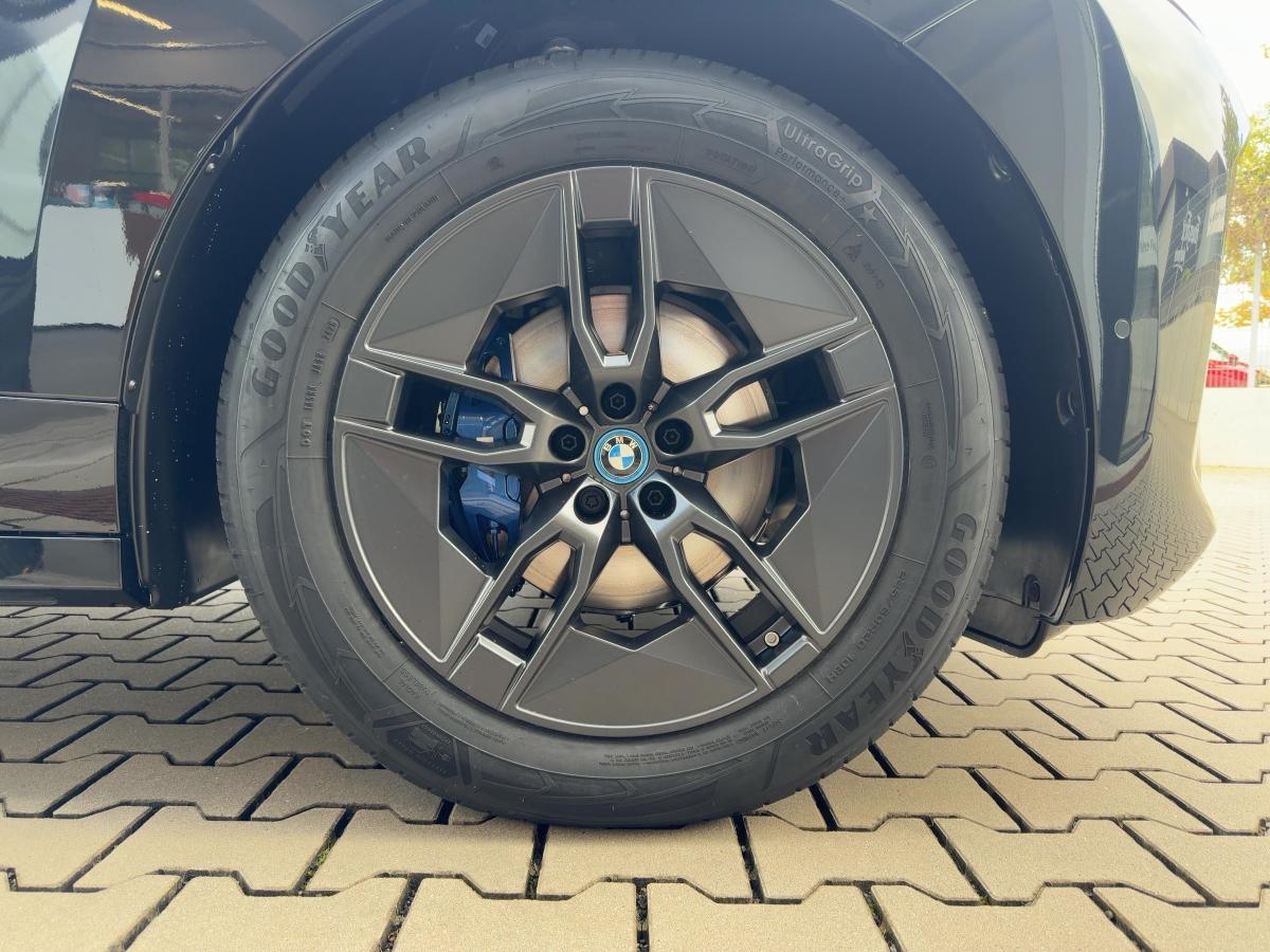 Originalaufnahme des Fahrzeugs