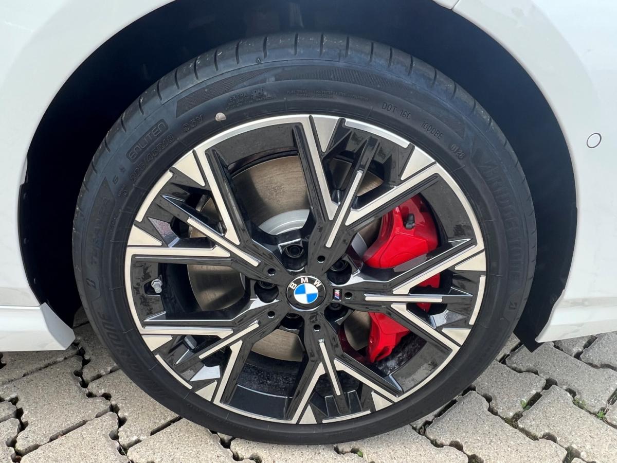 Originalaufnahme des Fahrzeugs