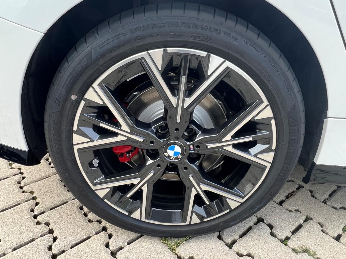 Originalaufnahme des Fahrzeugs
