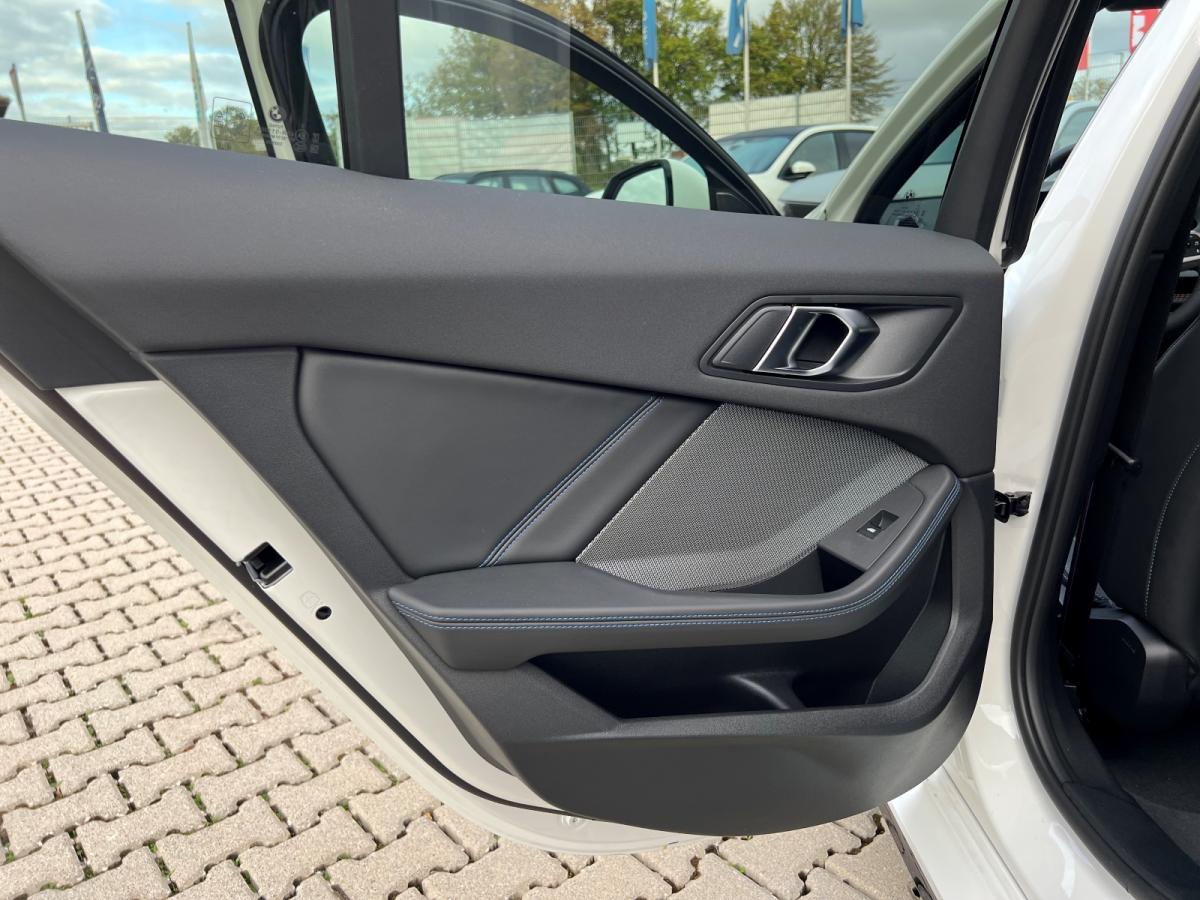 Originalaufnahme des Fahrzeugs