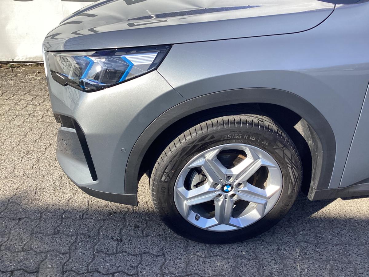 Originalaufnahme des Fahrzeugs Originalaufnahme des Fahrzeugs