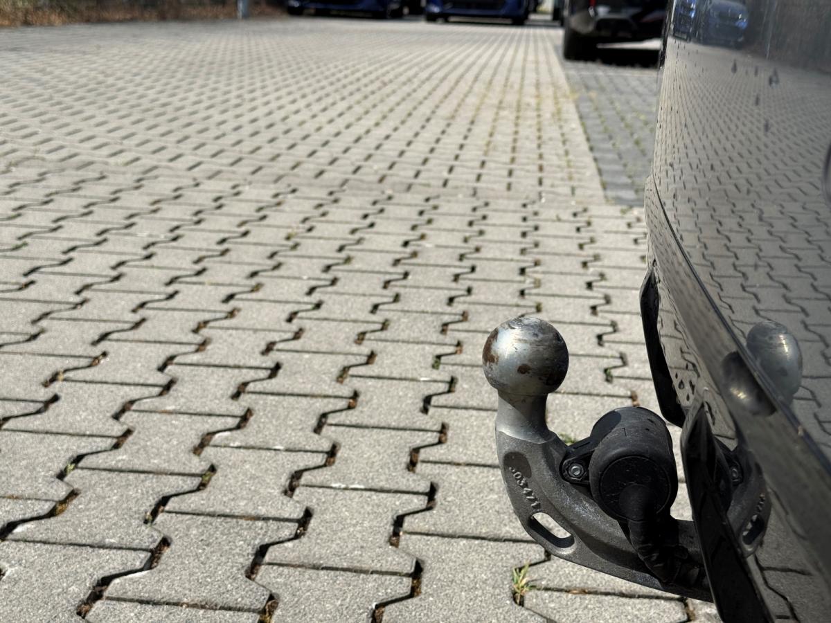 Originalaufnahme des Fahrzeugs Originalaufnahme des Fahrzeugs