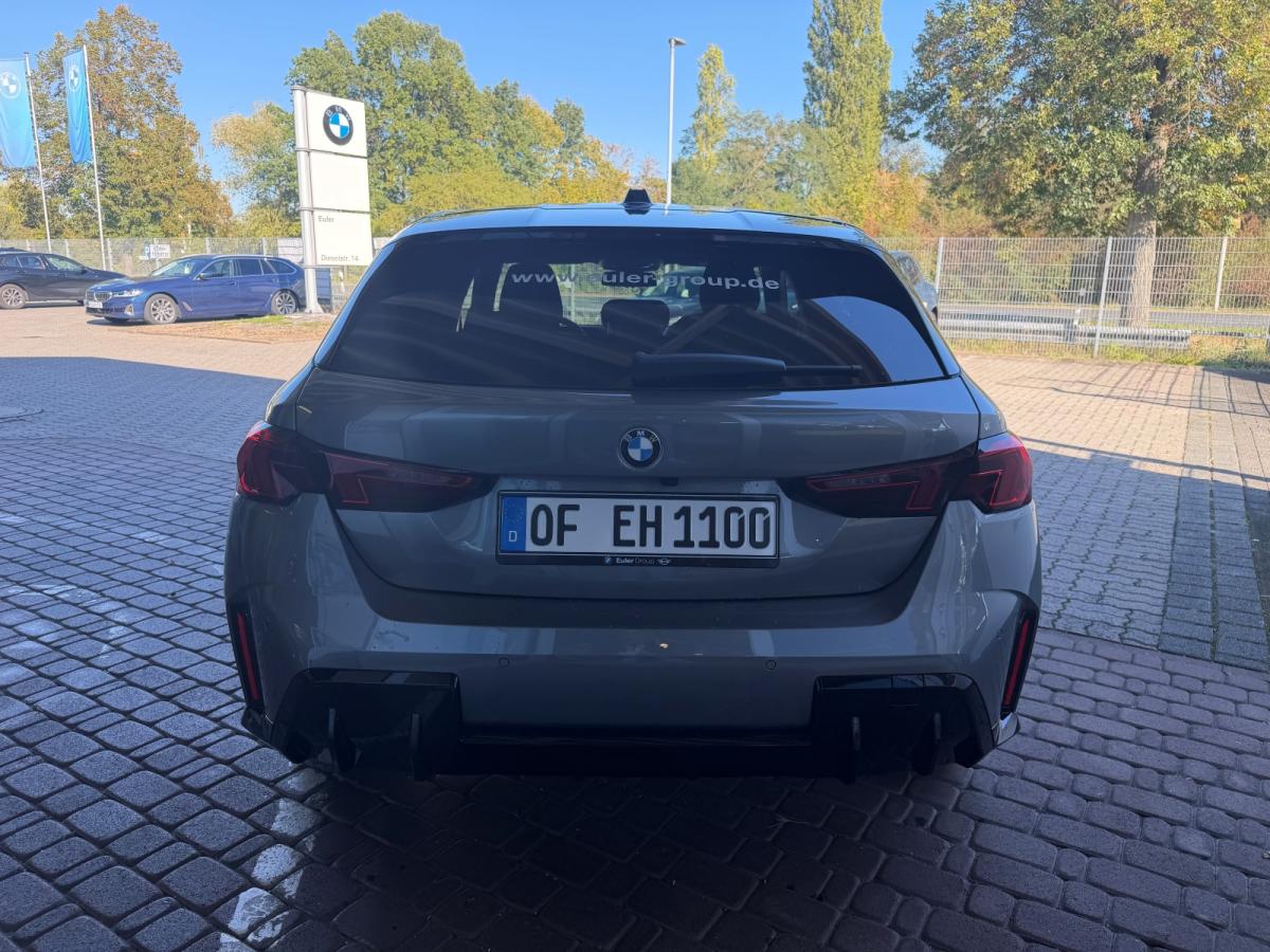 Originalaufnahme des Fahrzeugs