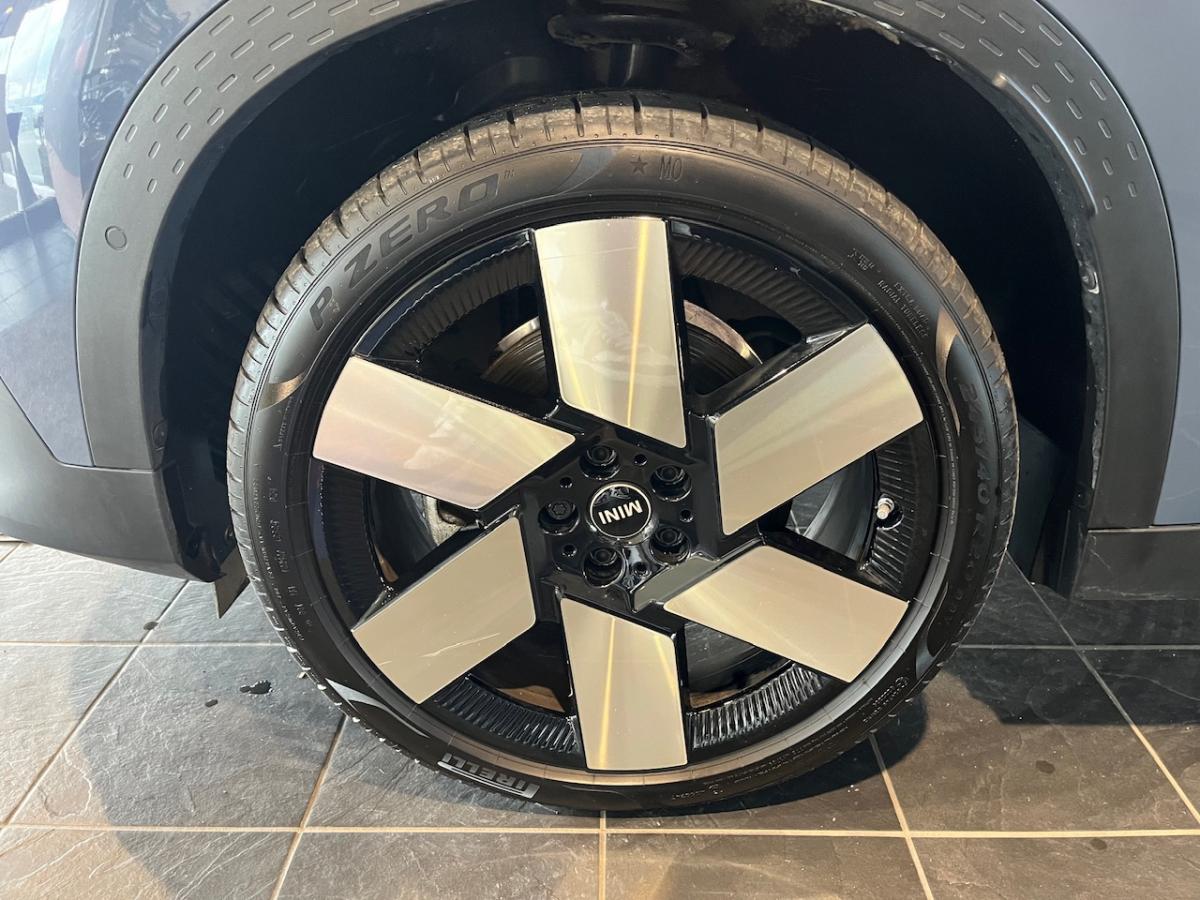 Originalaufnahme des Fahrzeugs Originalaufnahme des Fahrzeugs