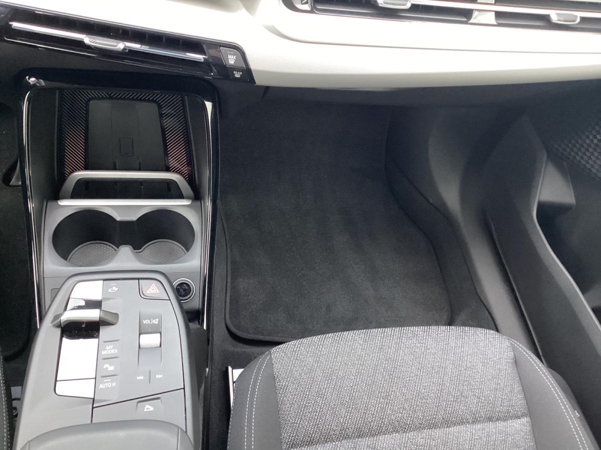 BMW X2 sDrive20i im Innenraum