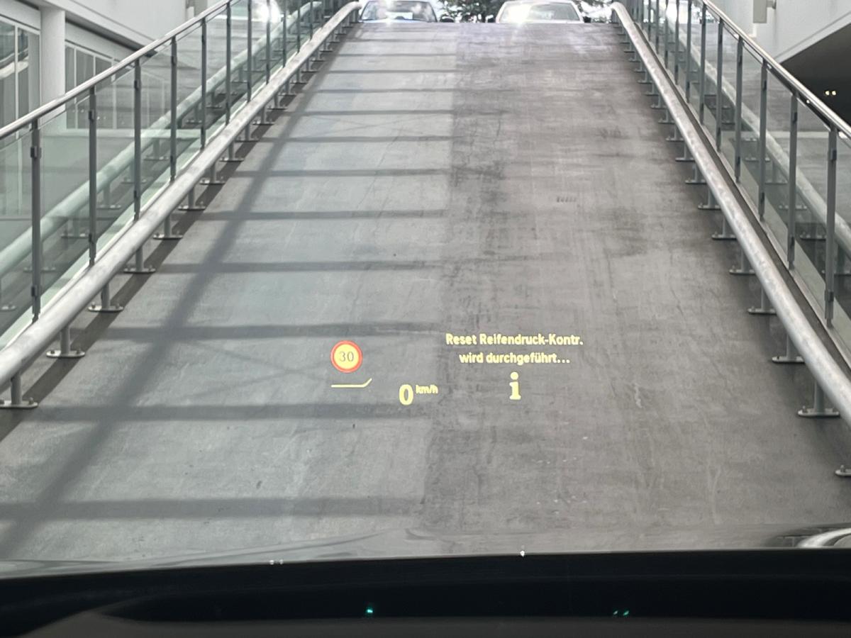 Originalaufnahme des Fahrzeugs Originalaufnahme des Fahrzeugs