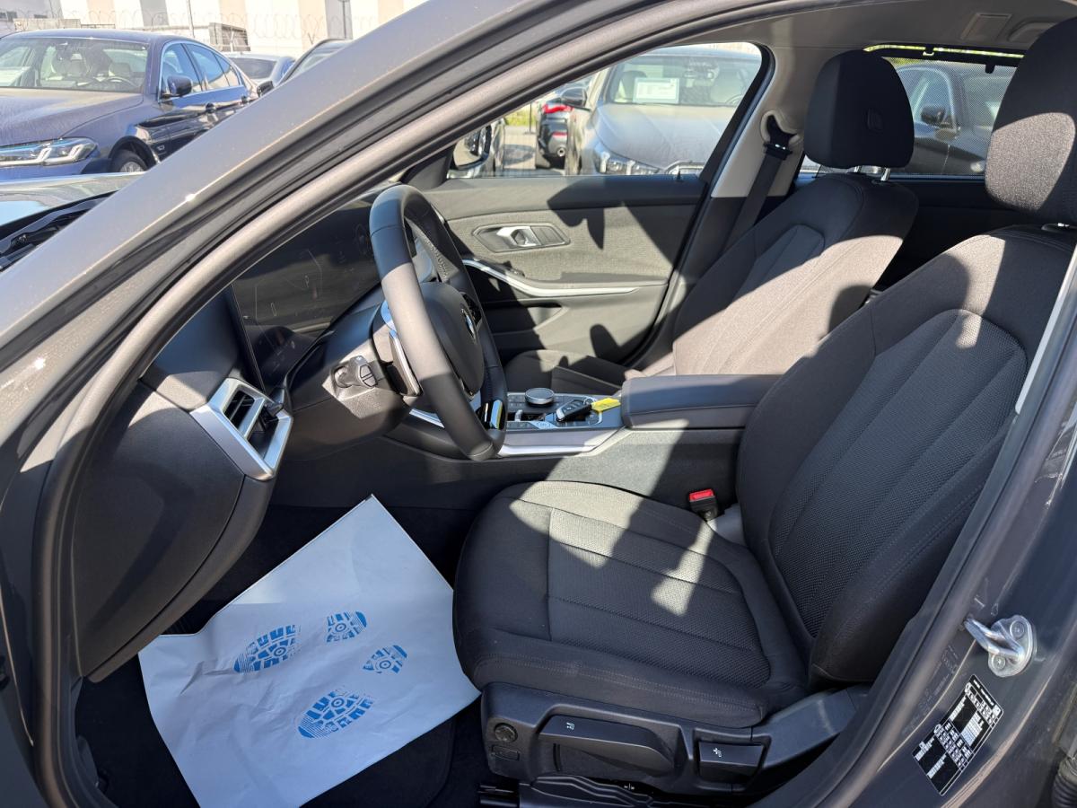 Originalaufnahme des Fahrzeugs Originalaufnahme des Fahrzeugs